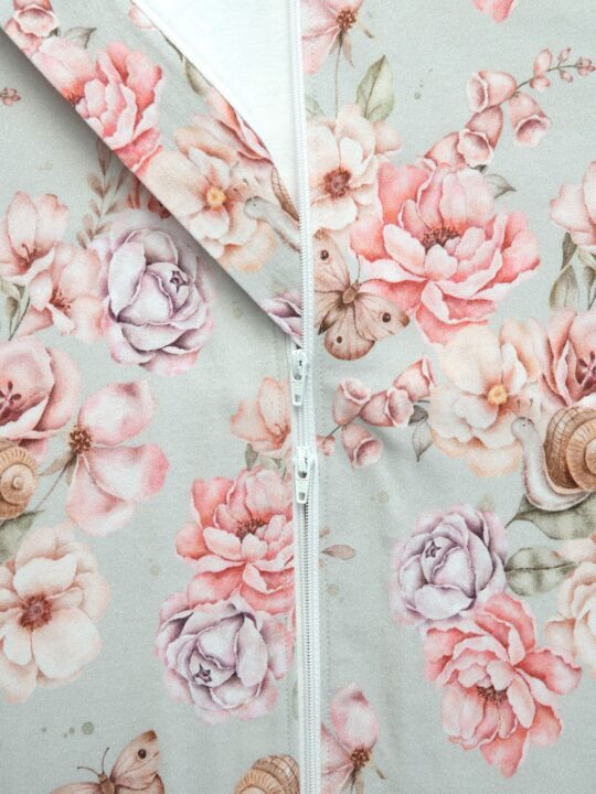 Flutter and Bloom Sleepsack Zoom 2