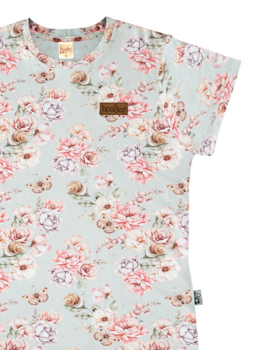 Flutter and Bloom Ladies Shirt Detail