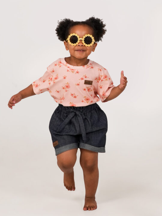 Girs Denim Shorts Model