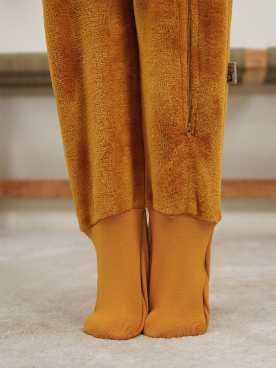 Mustard Plushiegrow Model Footies