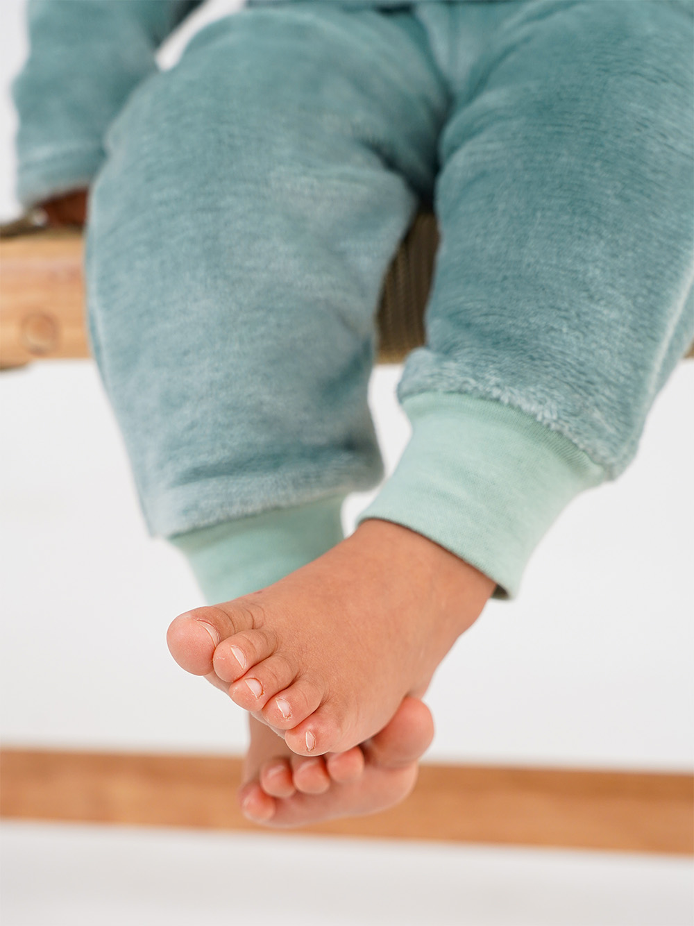 Sage Plush Sets Model2