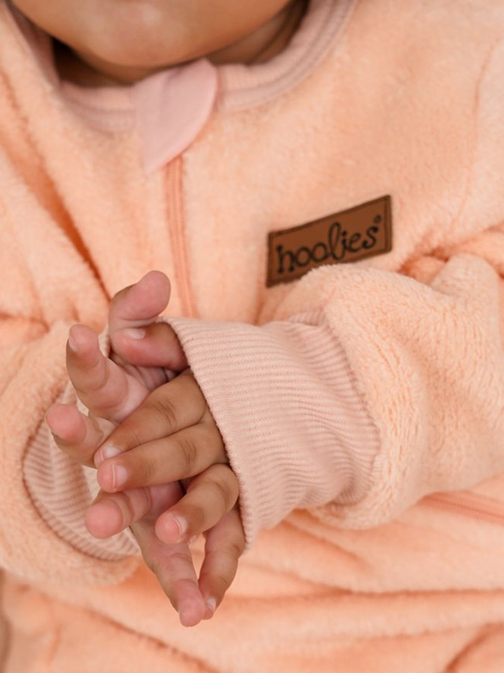 Peach Plushiegrow Model Details