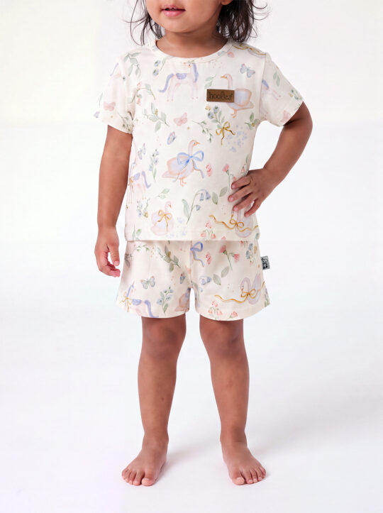 Unicorn Swans Girls Sleepwear Set Model