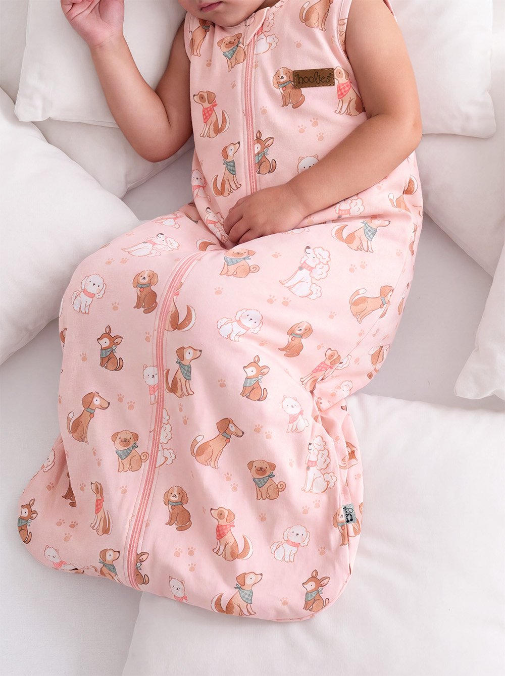 26SPS Pink Pooches Sleepsack Model