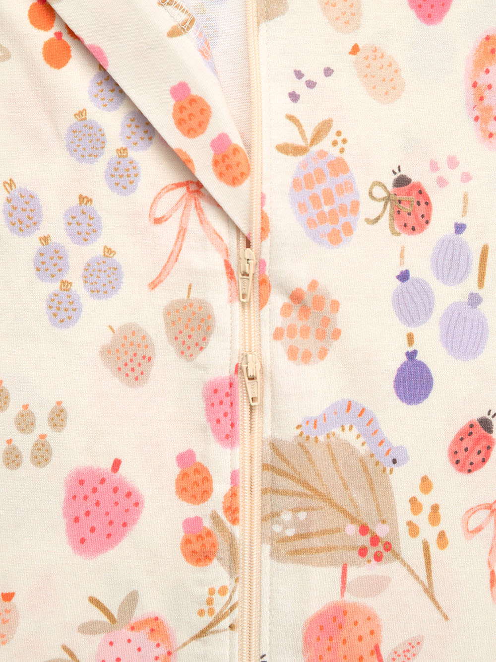 Berry Bugs 0.5 Summer Sleep Sack Zoom
